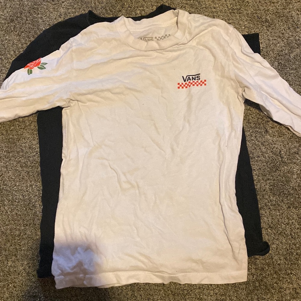 Long sleeve vans tee